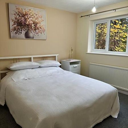 Stylish 2 Bedrooms Flat In A Quiet Cul-De-Sac Area, Near Sheffield City Centre With Free Parking Εξωτερικό φωτογραφία