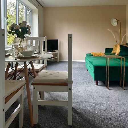 Stylish 2 Bedrooms Flat In A Quiet Cul-De-Sac Area, Near Sheffield City Centre With Free Parking Εξωτερικό φωτογραφία