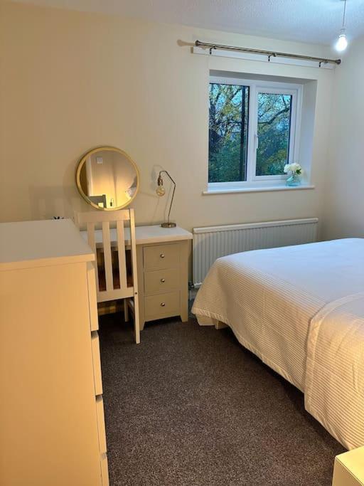 Stylish 2 Bedrooms Flat In A Quiet Cul-De-Sac Area, Near Sheffield City Centre With Free Parking Εξωτερικό φωτογραφία