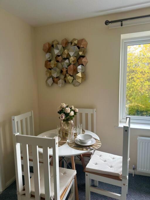 Stylish 2 Bedrooms Flat In A Quiet Cul-De-Sac Area, Near Sheffield City Centre With Free Parking Εξωτερικό φωτογραφία
