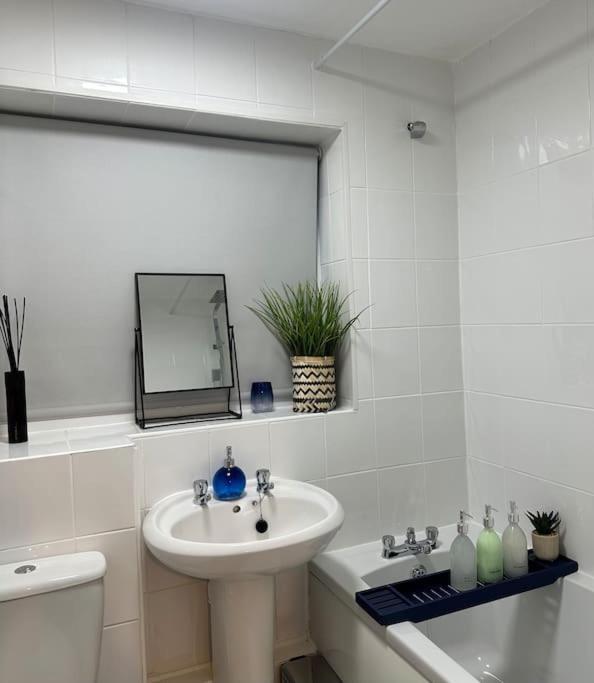 Stylish 2 Bedrooms Flat In A Quiet Cul-De-Sac Area, Near Sheffield City Centre With Free Parking Εξωτερικό φωτογραφία