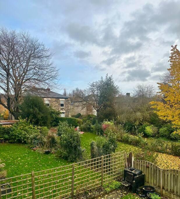 Stylish 2 Bedrooms Flat In A Quiet Cul-De-Sac Area, Near Sheffield City Centre With Free Parking Εξωτερικό φωτογραφία